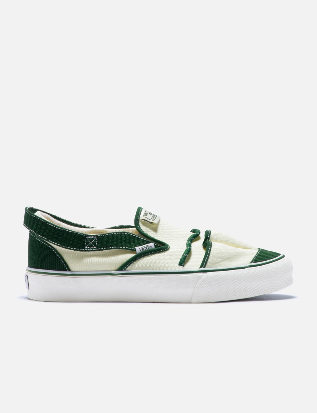 Shoes-34-1-91a81.jpg?fit=max&w 