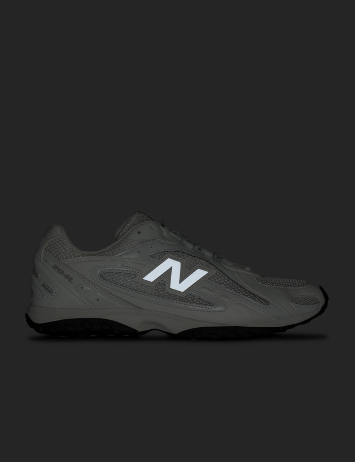New Balance 204L