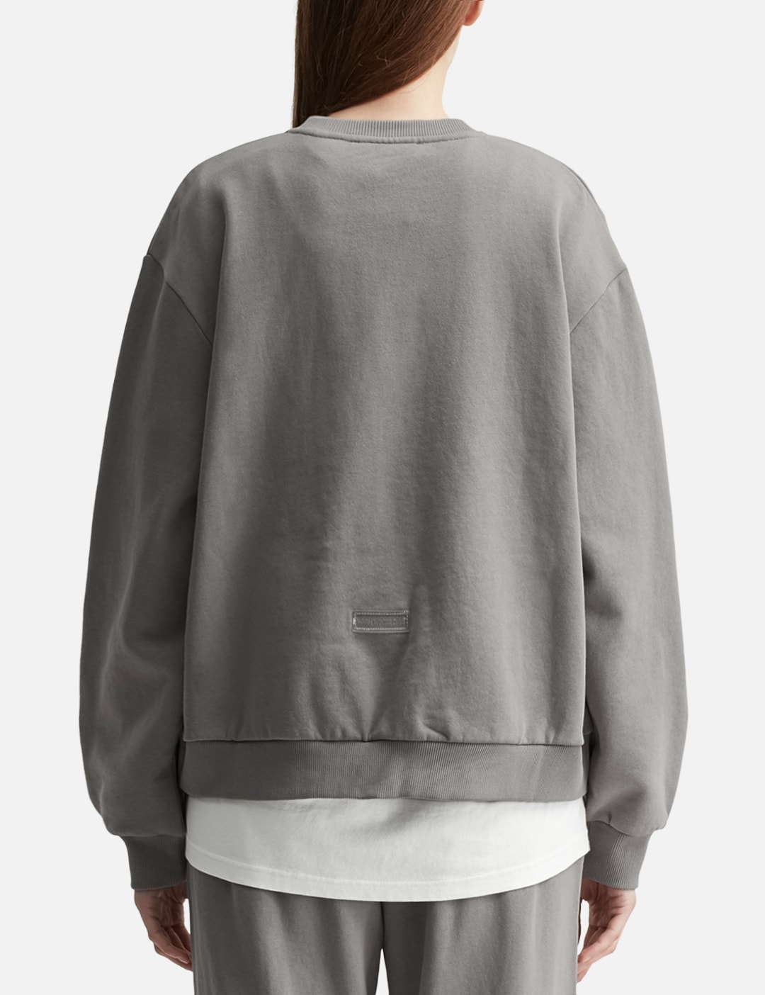 Crewneck view 15