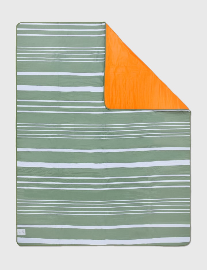 SUNNYLIFE Beach & Picnic Blanket Olive & Neon Pomelo SUNNYLIFE Beach & Picnic Blanket Olive & Neon Pomelo