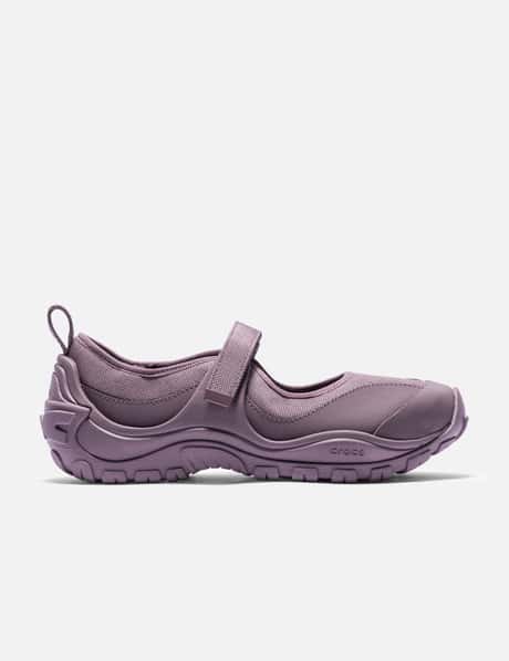 Crocs view 9