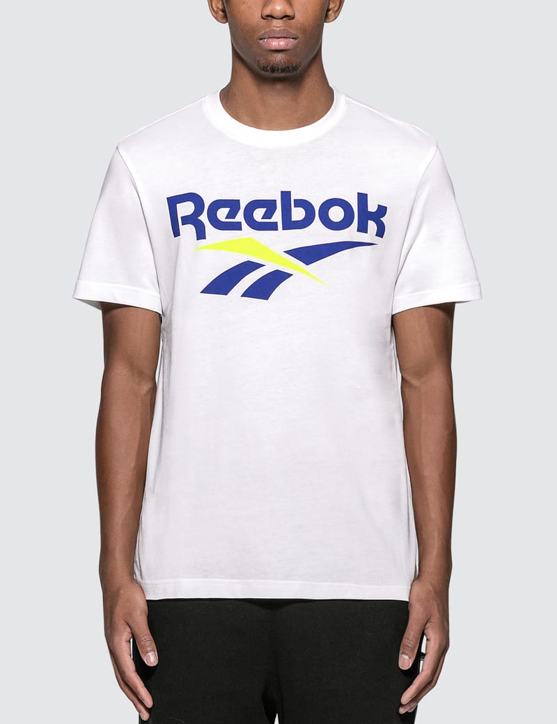 reebok classic vector t shirt