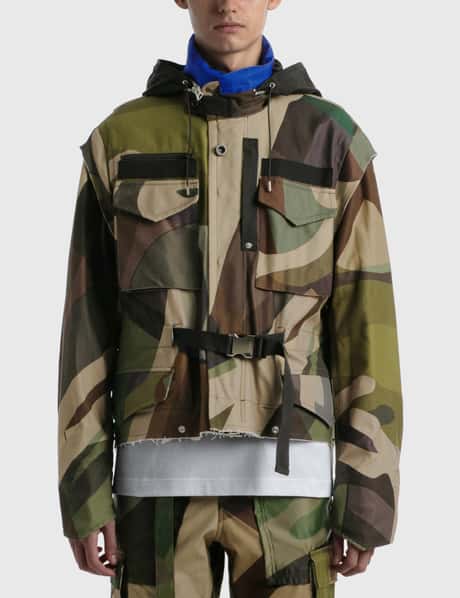 Sacai - KAWS プリント ブルゾン | HBX - ハイプビースト(Hypebeast)が 