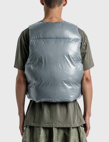 Pillow Down Vest in Black - Entire Studios