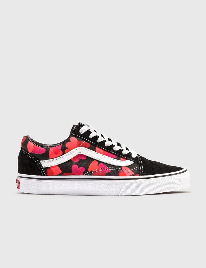 Vans - Valentines Hearts Old Skool | Globally Curated Fashion and Lifestyle by Hypebeast