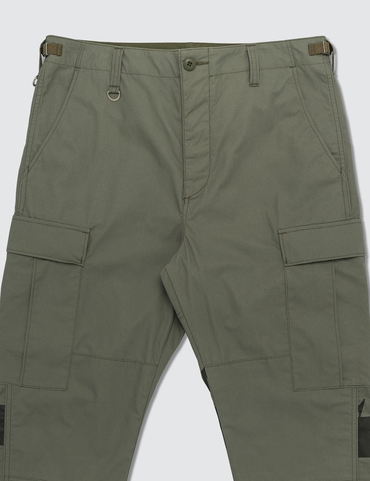Hem Cut-off Cropped Cargo Pants Placeholder Image