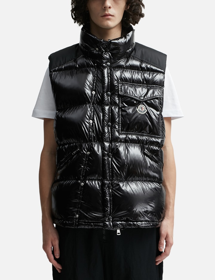 Moncler Karakorum Short Down Jacket Placeholder Image