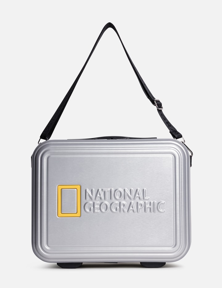 National Geographic Silver Case (signed By Tiger & Jeremy Of Mirror)
