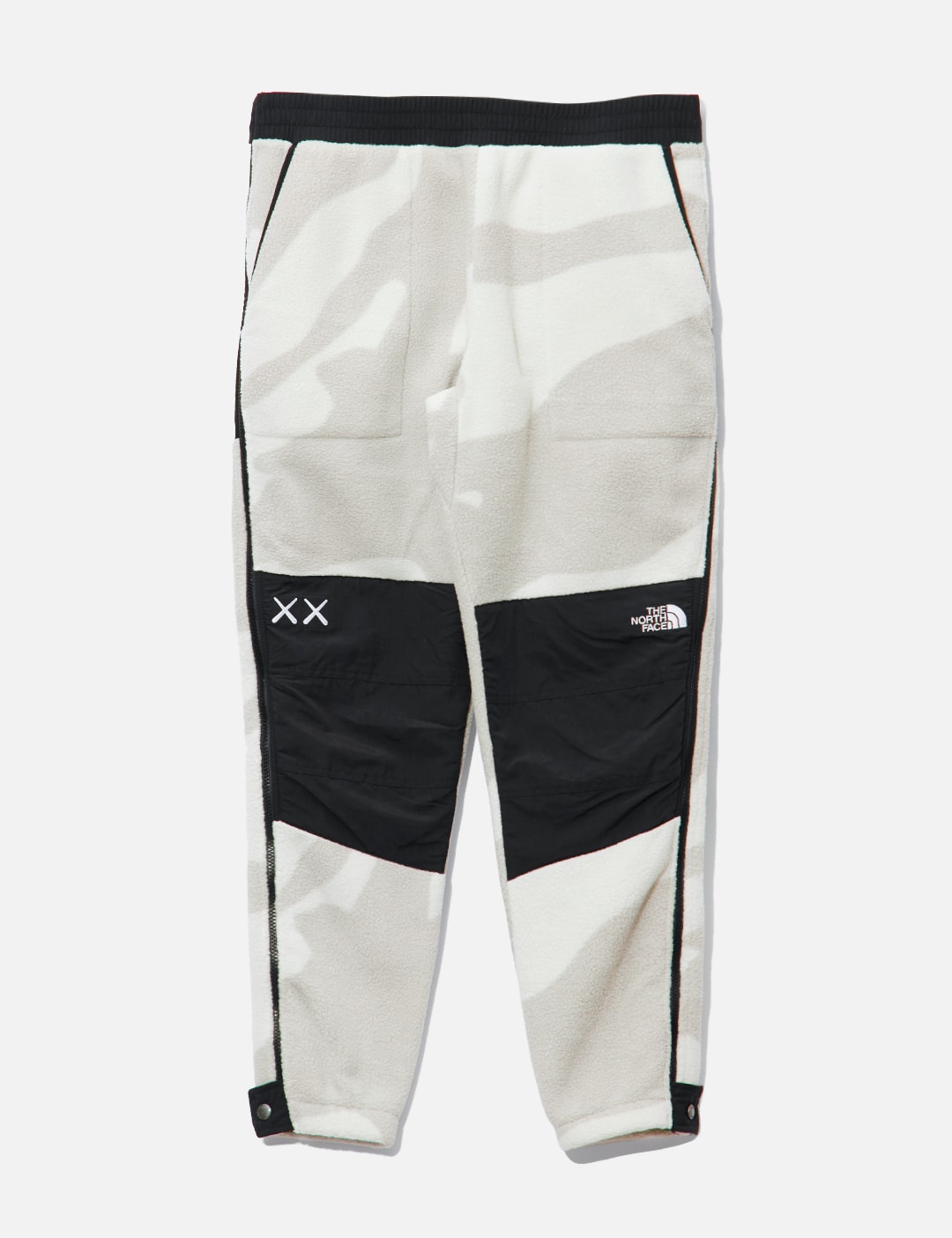 grote Oceaan Vervagen Compatibel met The North Face - The North Face x Kaws Fleece Pants | HBX - Globally  Curated Fashion and Lifestyle by Hypebeast