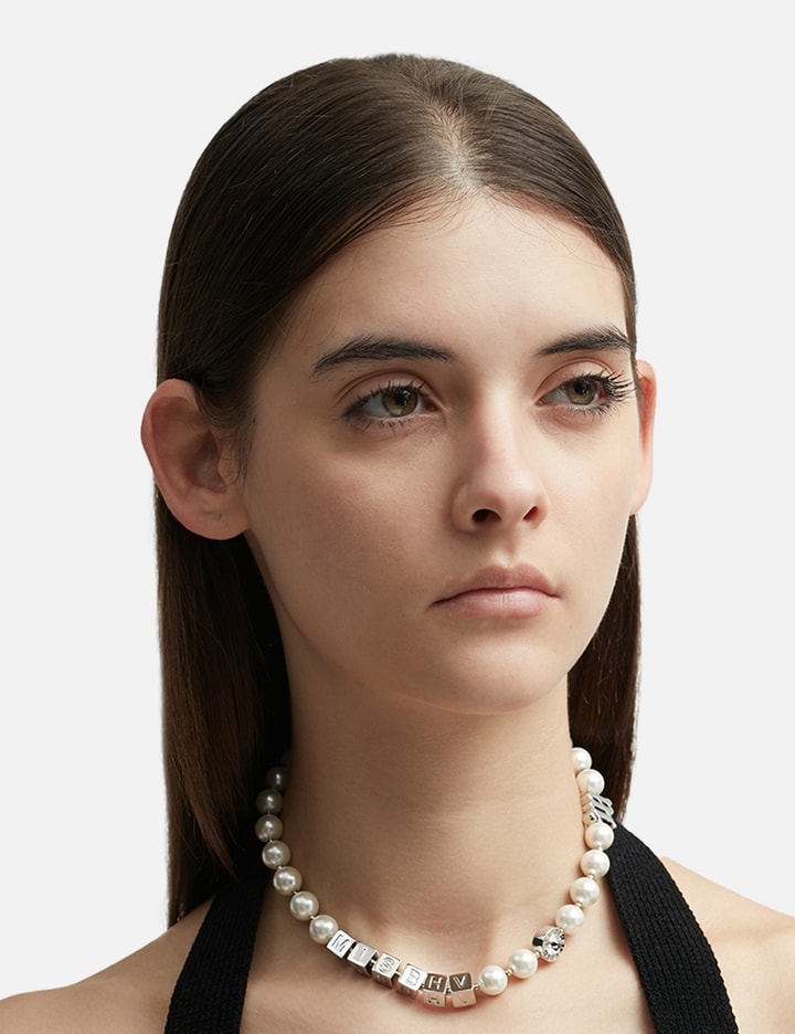NY BEADED NECKLACE Placeholder Image