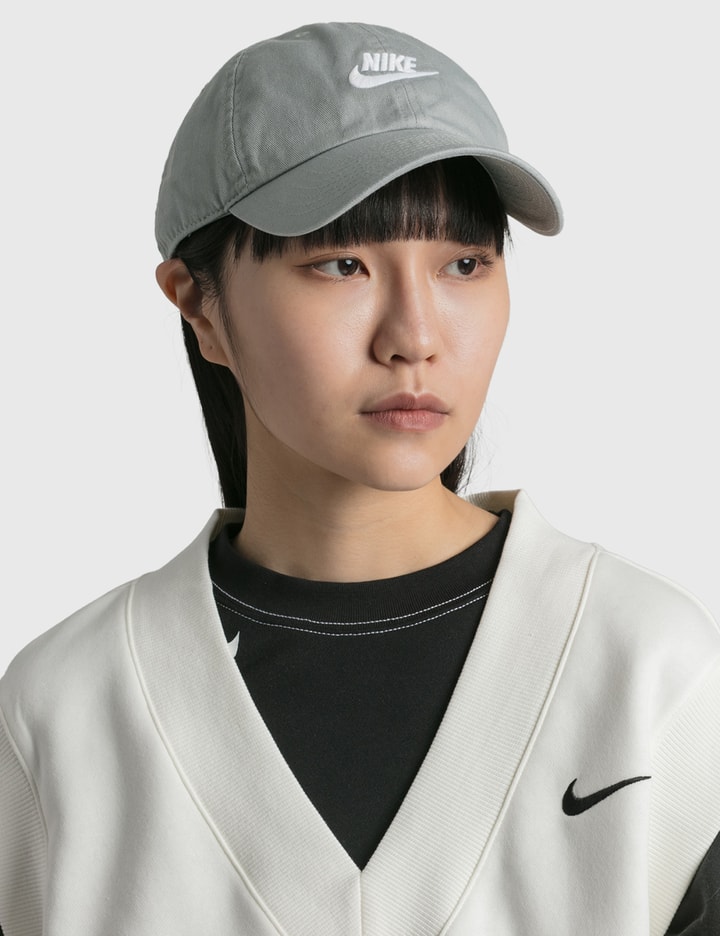 Nike Sportswear Heritage 86 Futura Wash Cap Placeholder Image