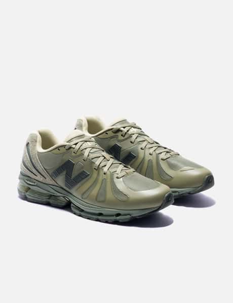 Stone Island X New Balance ABZORB 1890 view 11