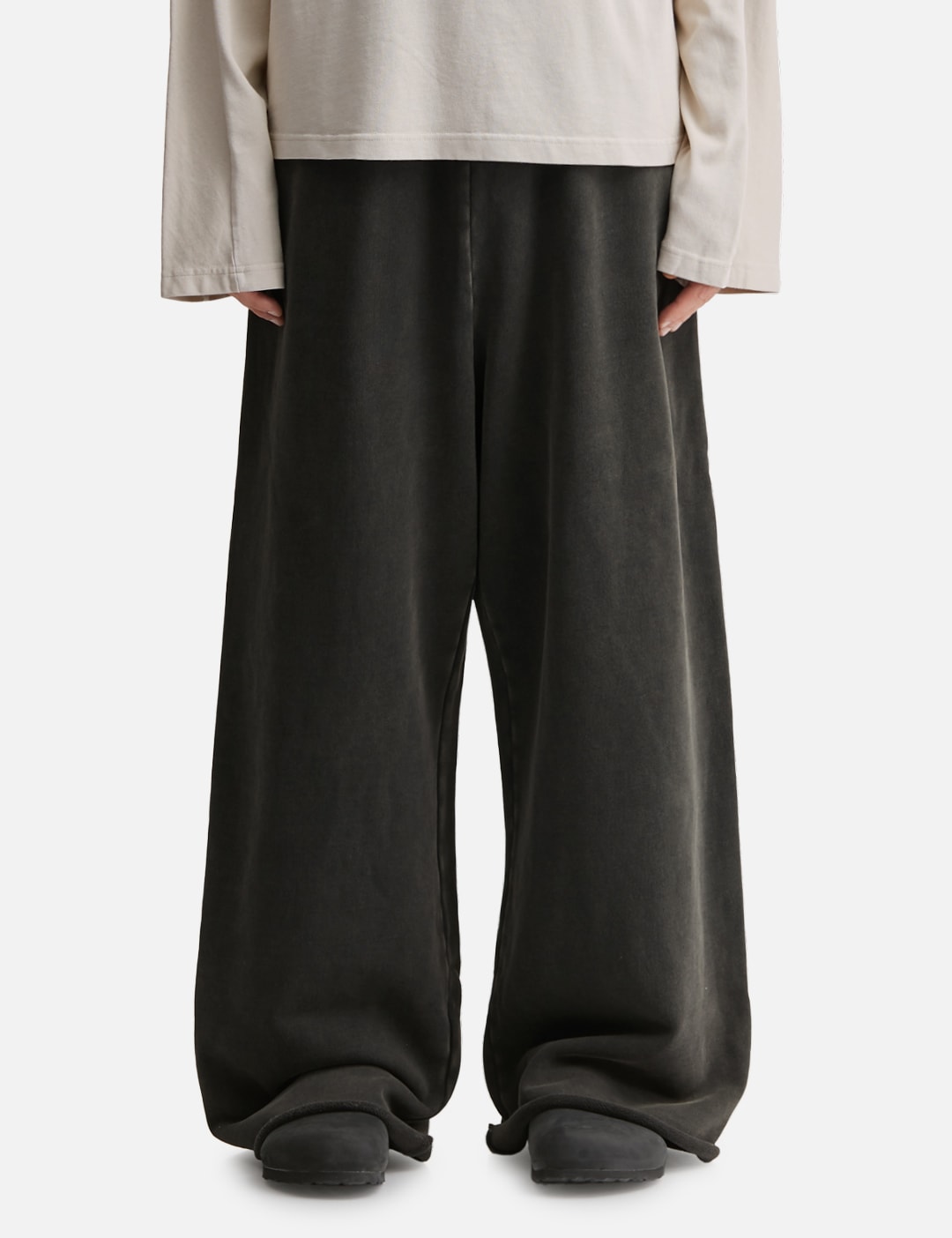 Full Sweatpant view 11