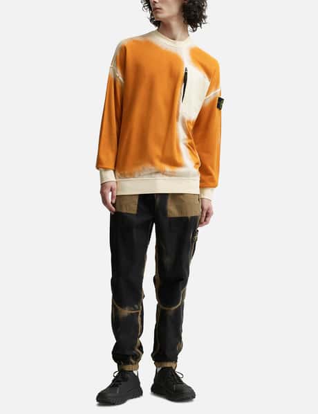 Stone Island - スプレー ペイント スウェットシャツ | HBX - ハイプ 