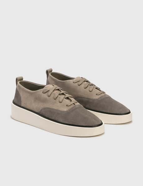 Fear of God - 101 Lace Up Sneaker | HBX display picture 3