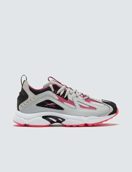 Reebok Wanna One x Reebok DMX Series 1200