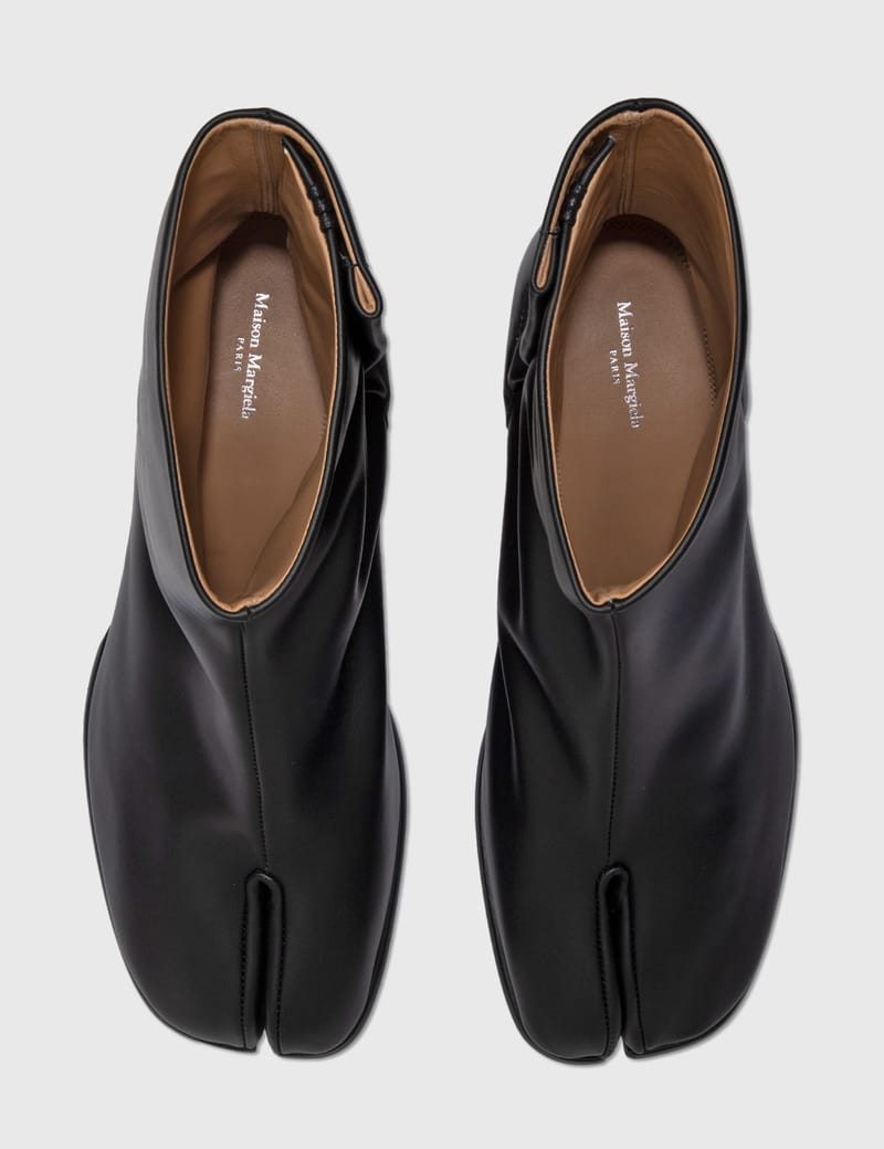 Maison Margiela - Painted Calfskin Tabi 