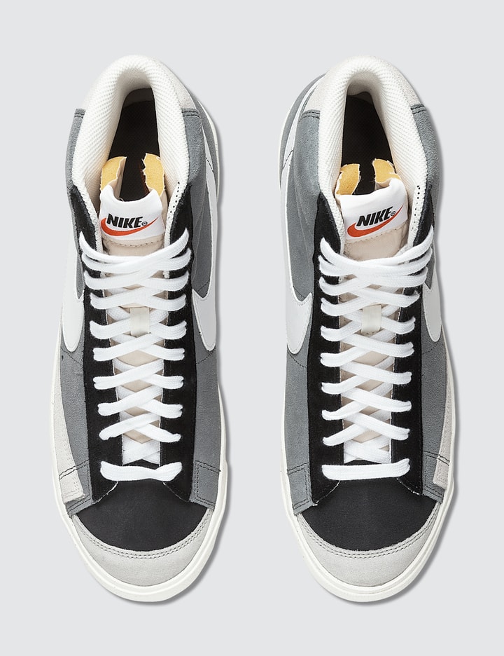 Nike Blazer Mid '77 Vntg We Suede Placeholder Image