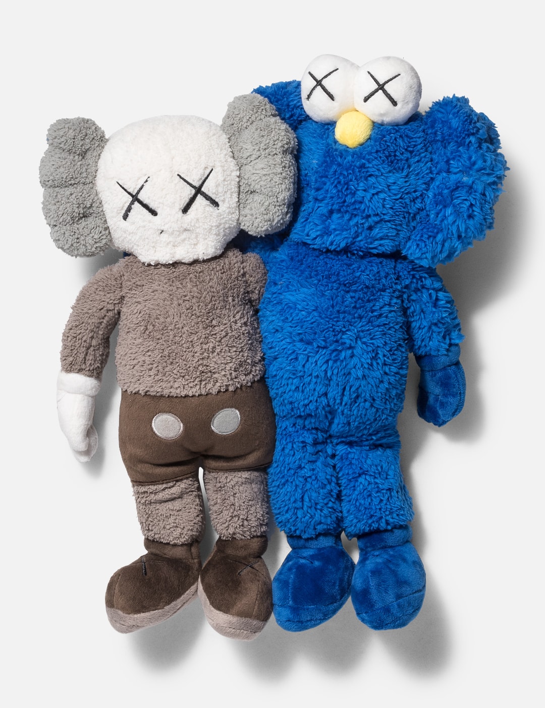 KAWS - Kaws Seeing/Watching Plush  HBX - Globally Curated Fashion and  Lifestyle by Hypebeast