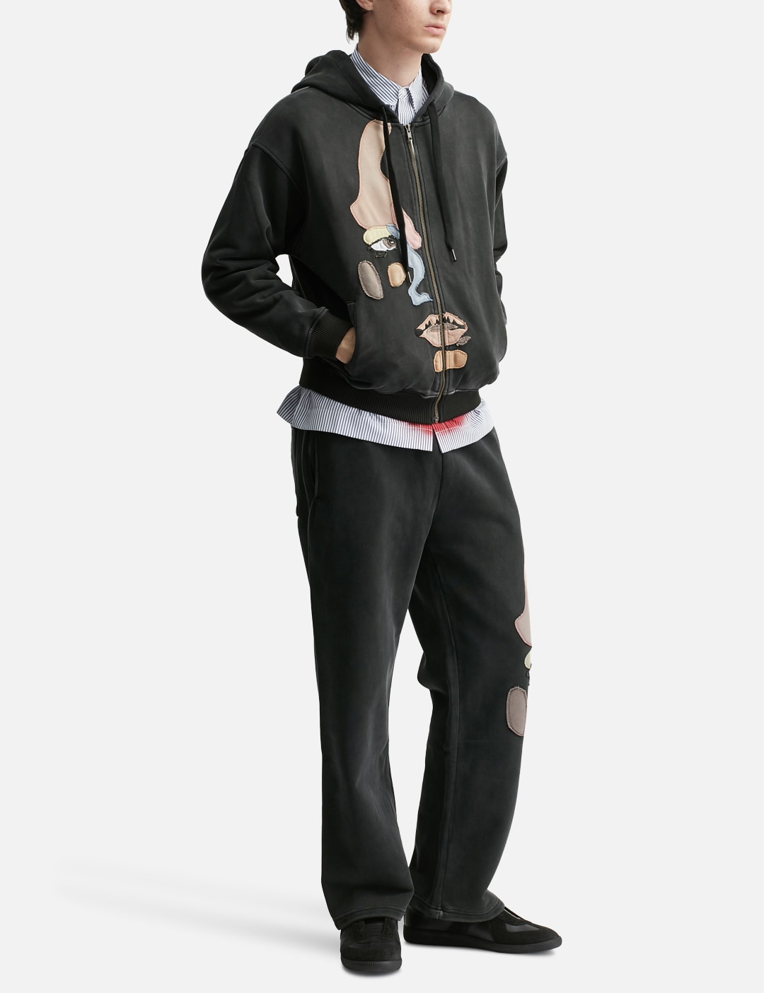Side Eye Face Sweats view 15