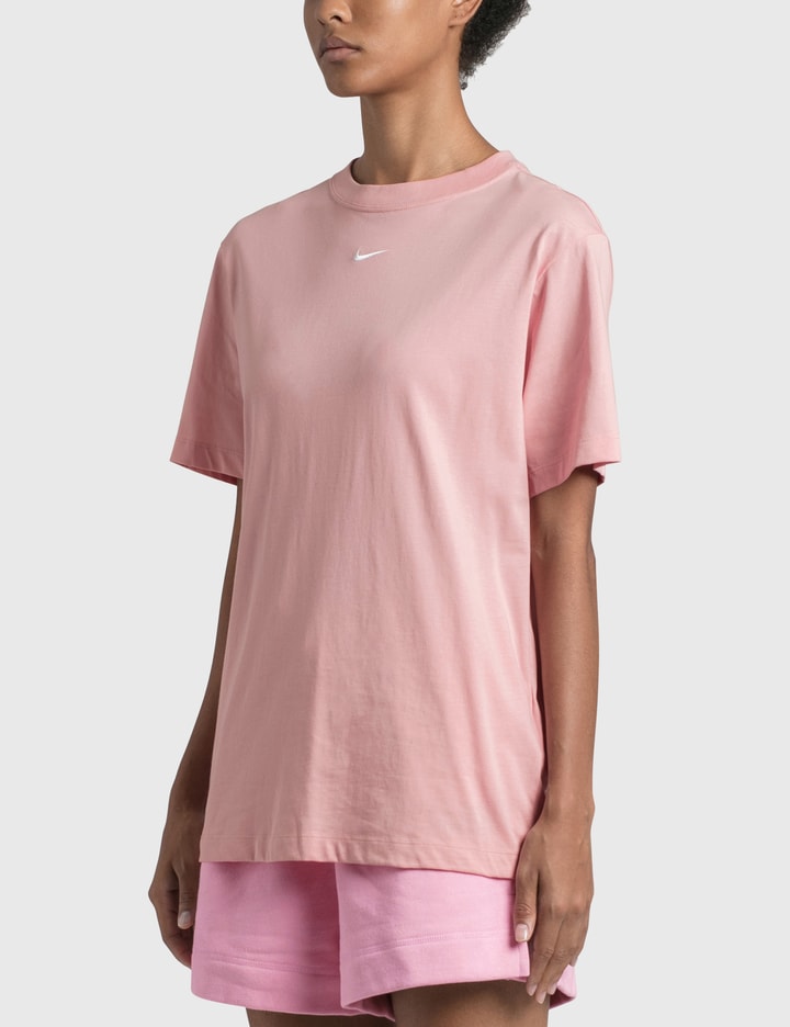 Nike Essential T-Shirt Placeholder Image