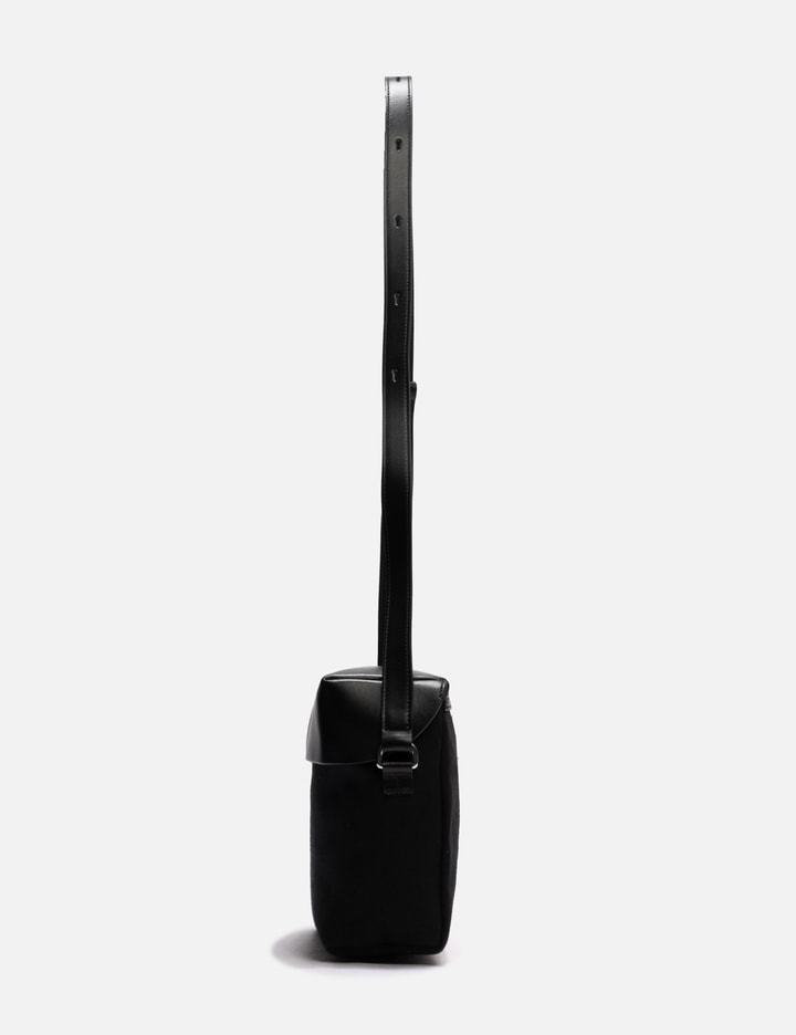 Lid Crossbody Placeholder Image