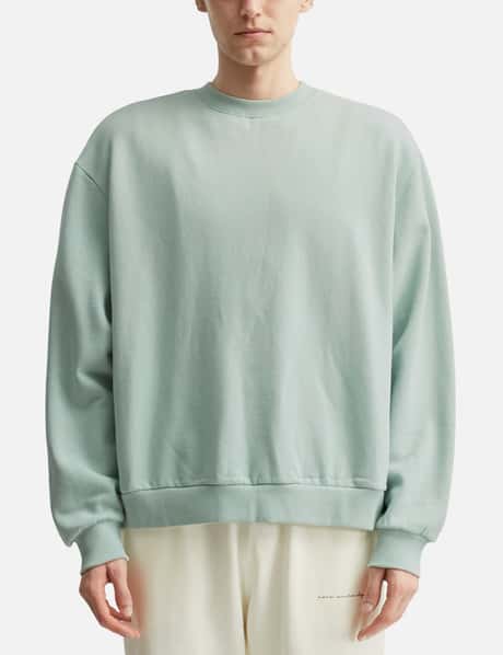 Crewneck view 10