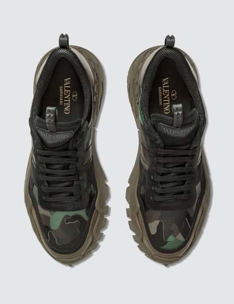 Valentino Valentino Garavani Camouflage Rockrunner Plus Sneaker