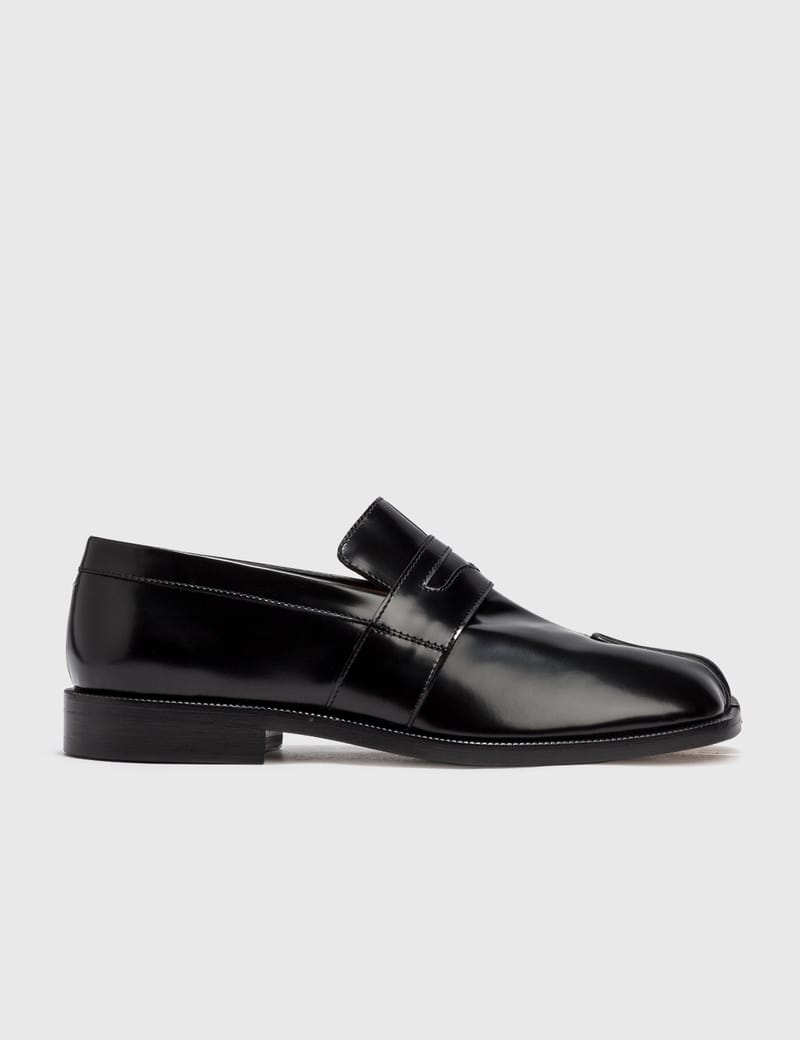 tabi leather loafers