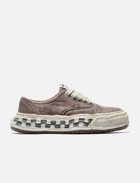 메종 미하라 야스히로 Baker26 Graffiti Sole Low-Top Sneakers