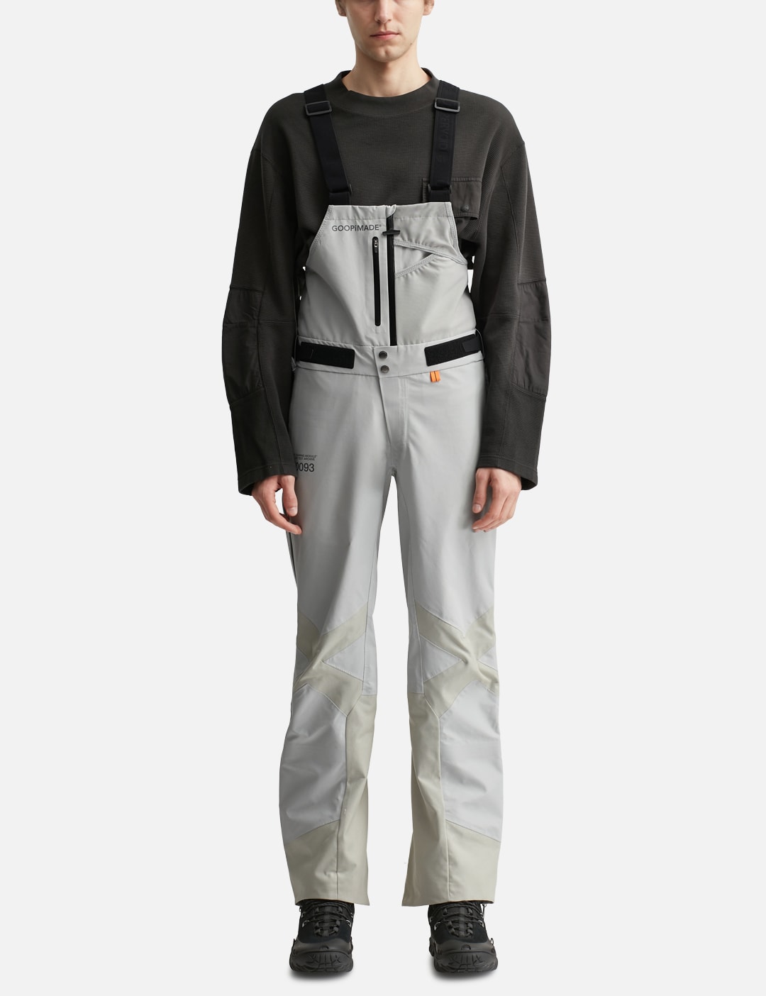 X UPPERVOID®「GOOPiMADE - 躬」ASTRA Transformable Tech Pants view 11