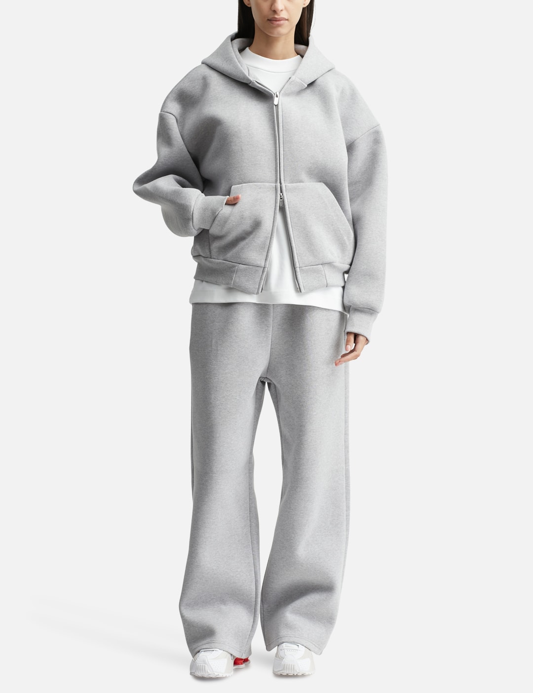 V2 Zipped Hoodie view 12