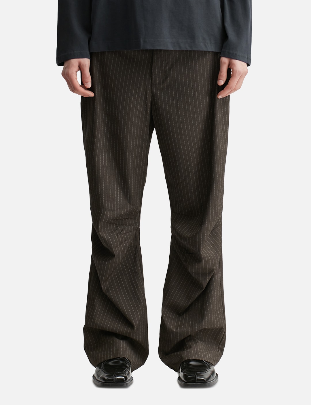 Tucked Trousers view 11