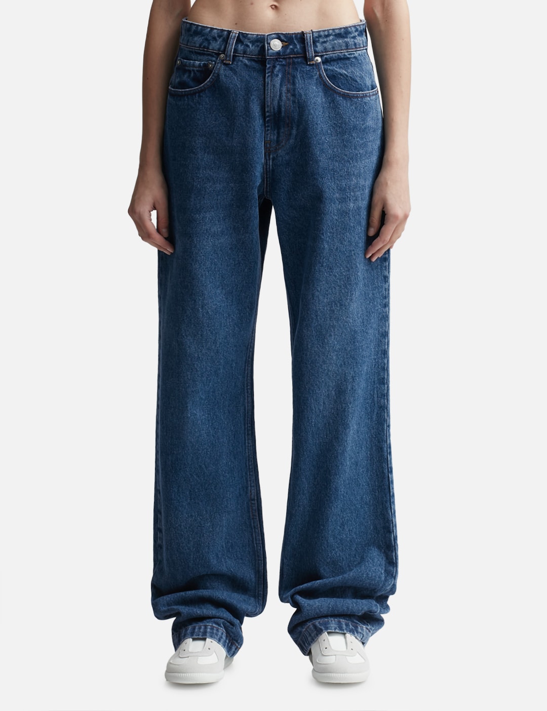 LARGE FIT JEANS view 6