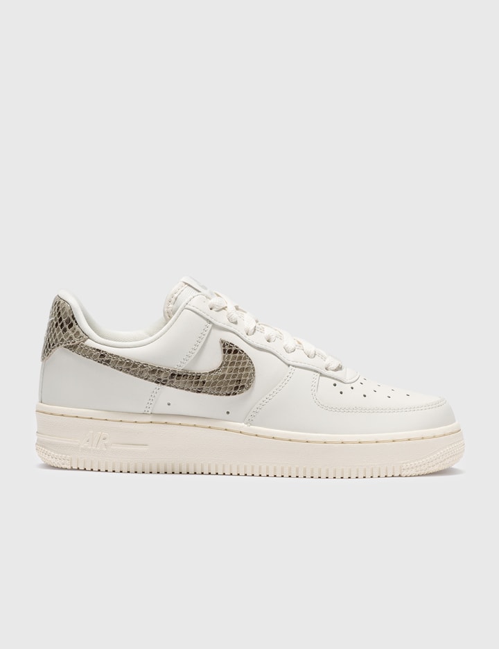 Nike Air Force 1'07 Placeholder Image