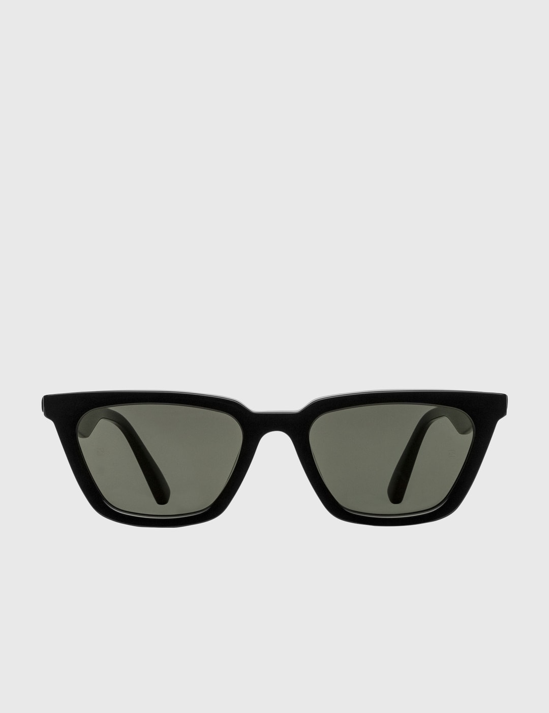 ジェントルモンスター - AGAIL 01 | HBX