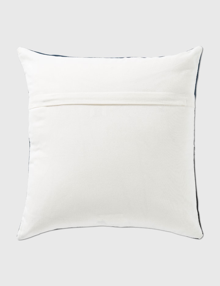 Dusen Dusen Home - Flower Pillow  HBX - Globally Curated Fashion and  Lifestyle by Hypebeast
