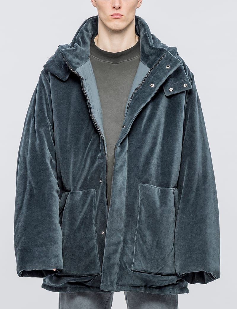 yeezy season 4 puffer jacket