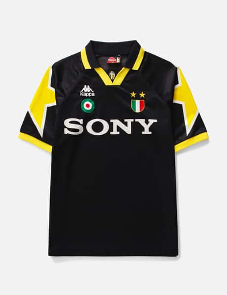 Vintage Juventus 1995-1996 Kappa Third shirt (Japan version)