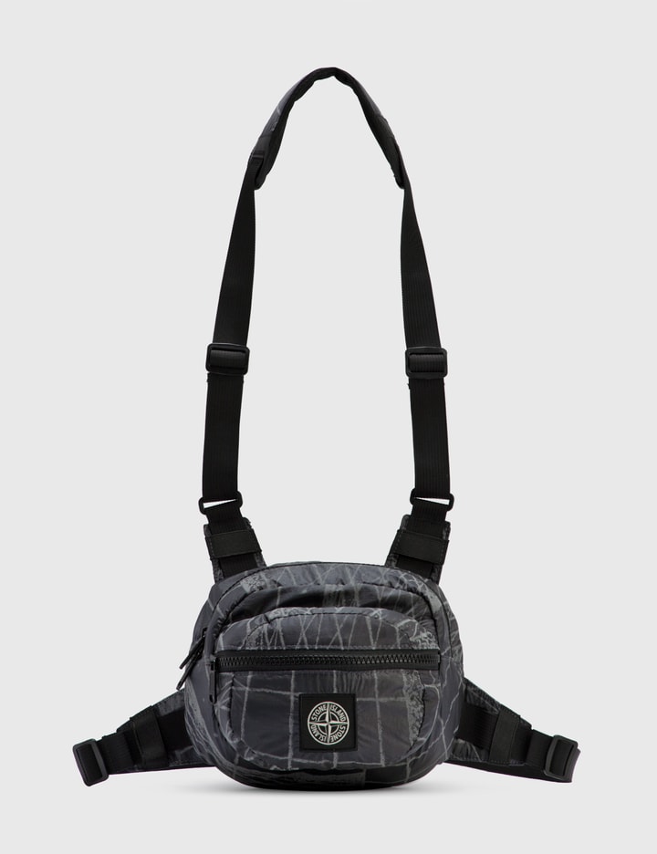 Reflective Grid On Lamy Bag Placeholder Image