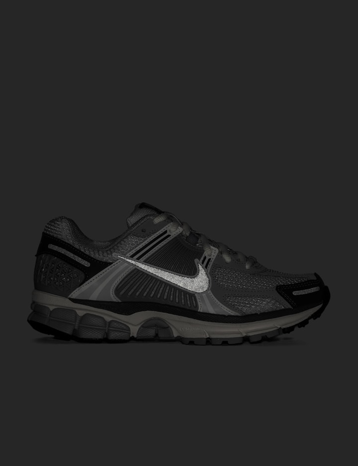 Nike Zoom Vomero 5 Placeholder Image