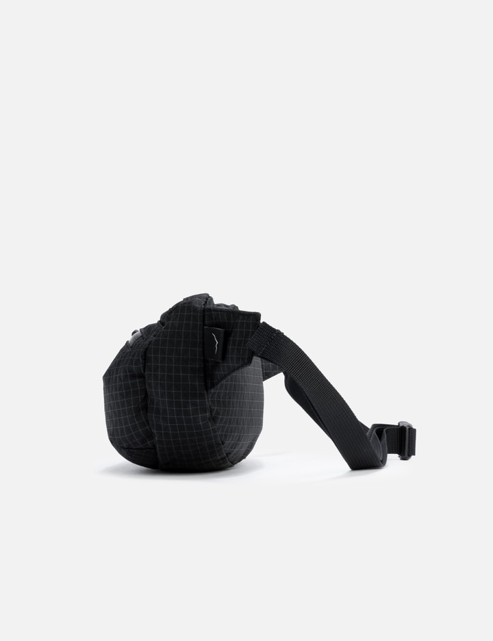 Grid Fanny Placeholder Image