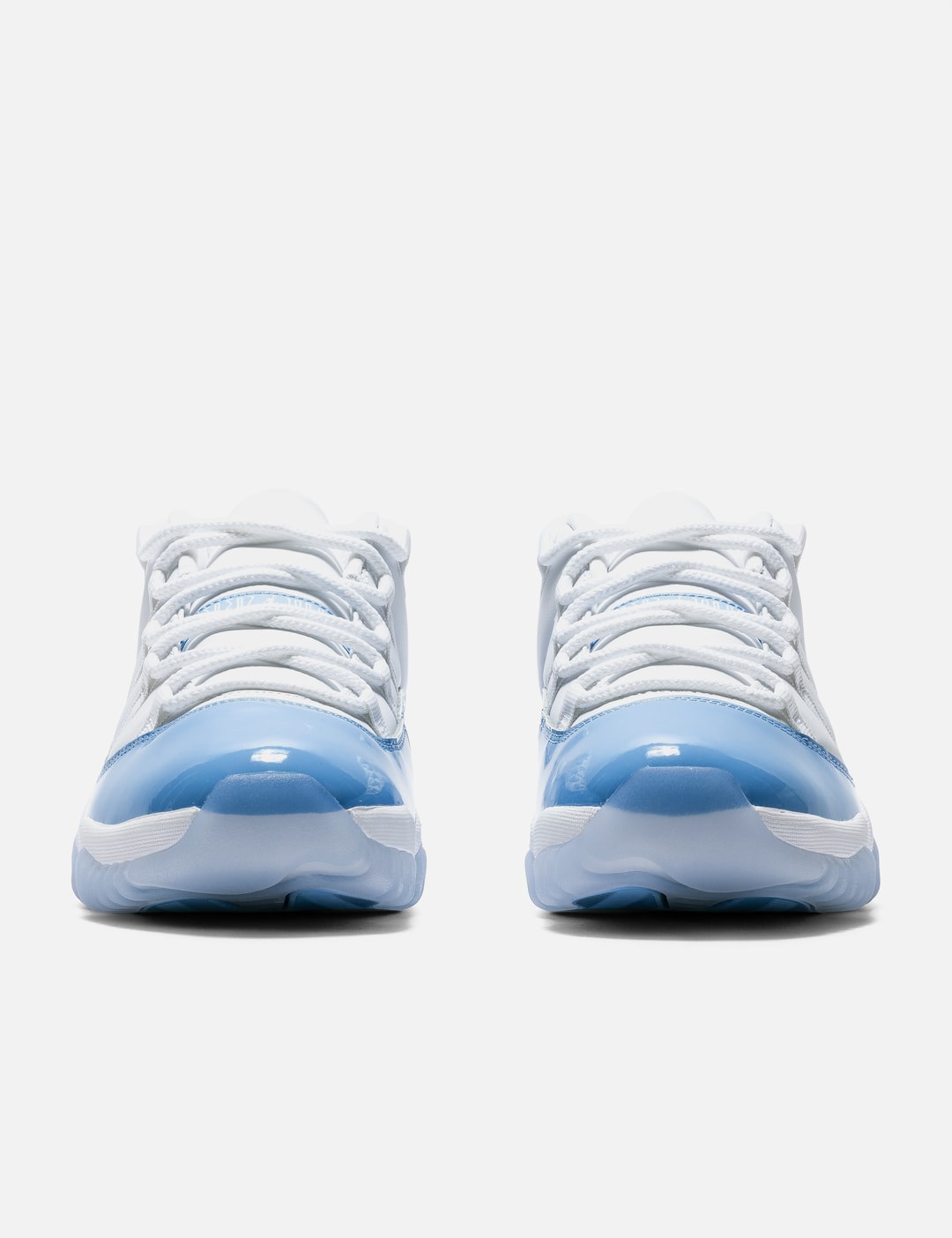 Air Jordan 11 Retro Low view 8