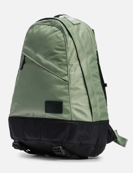 Staple Travel Daypack view 9