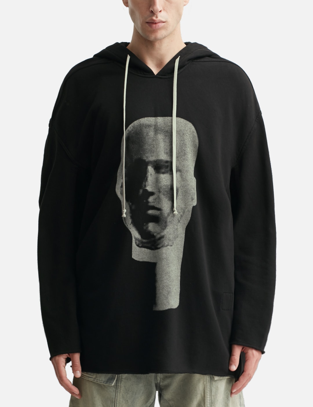 Peter Hoodie view 18