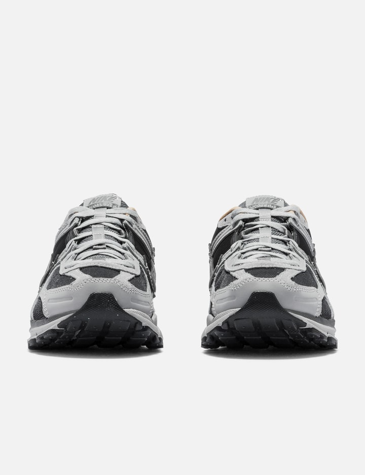 NIKE ZOOM VOMERO 5 Placeholder Image