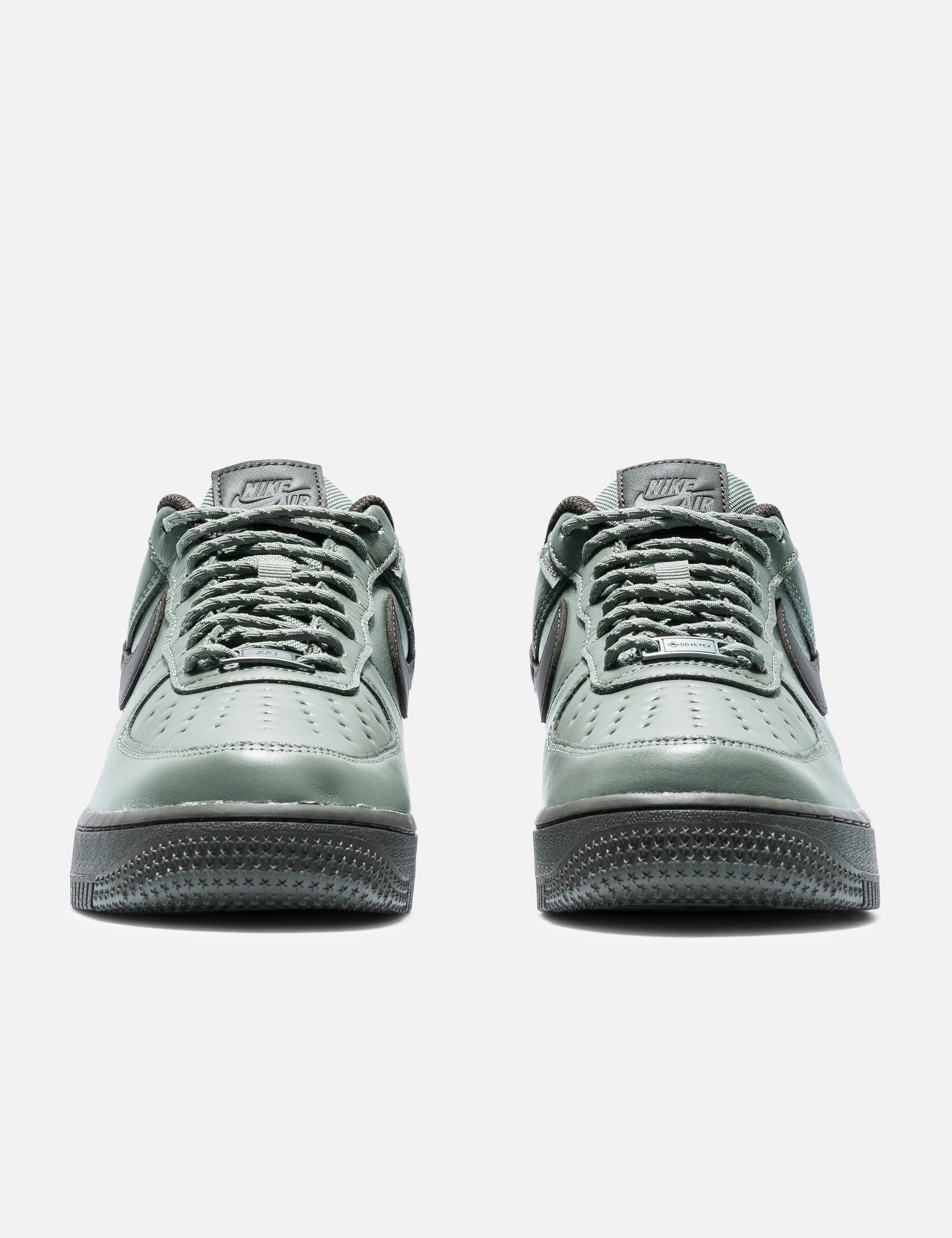 Air Force 1 GORE-TEX view 17