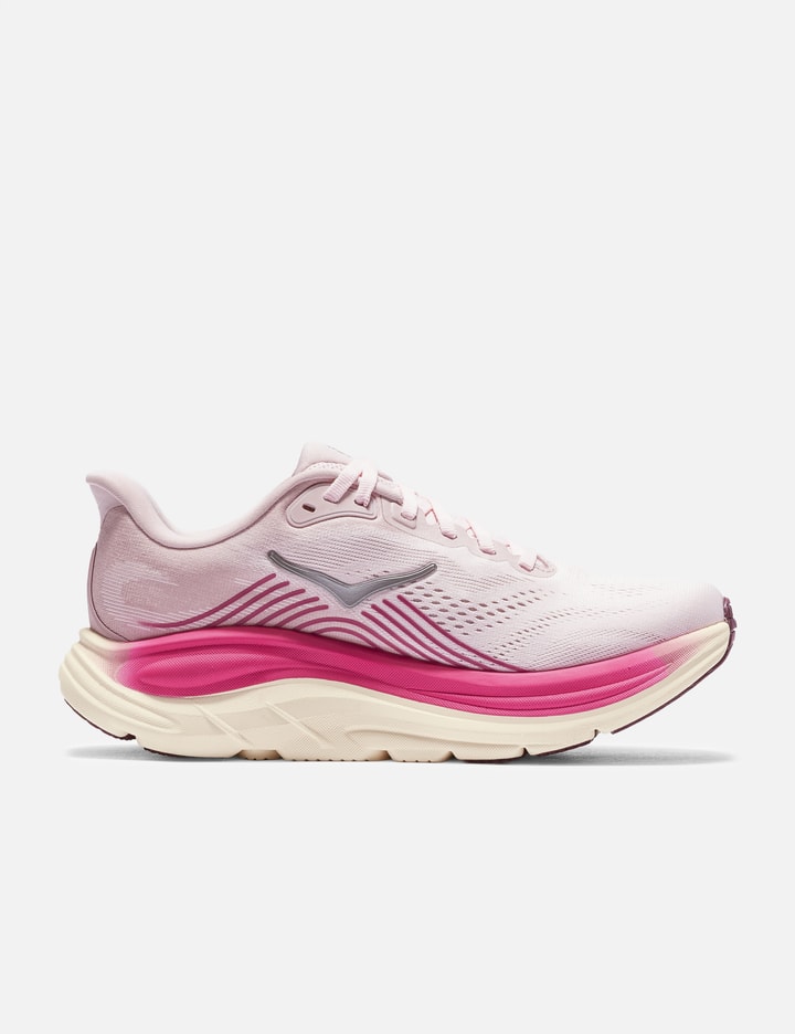 HOKA Clifton 11