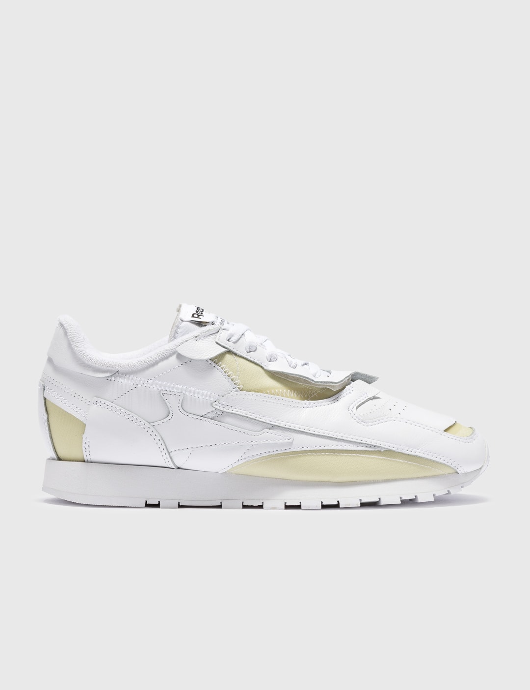 Inwoner Voorloper onaangenaam Maison Margiela - MM x Reebok Classic Leather 'Memory Of' Sneakers | HBX -  Globally Curated Fashion and Lifestyle by Hypebeast