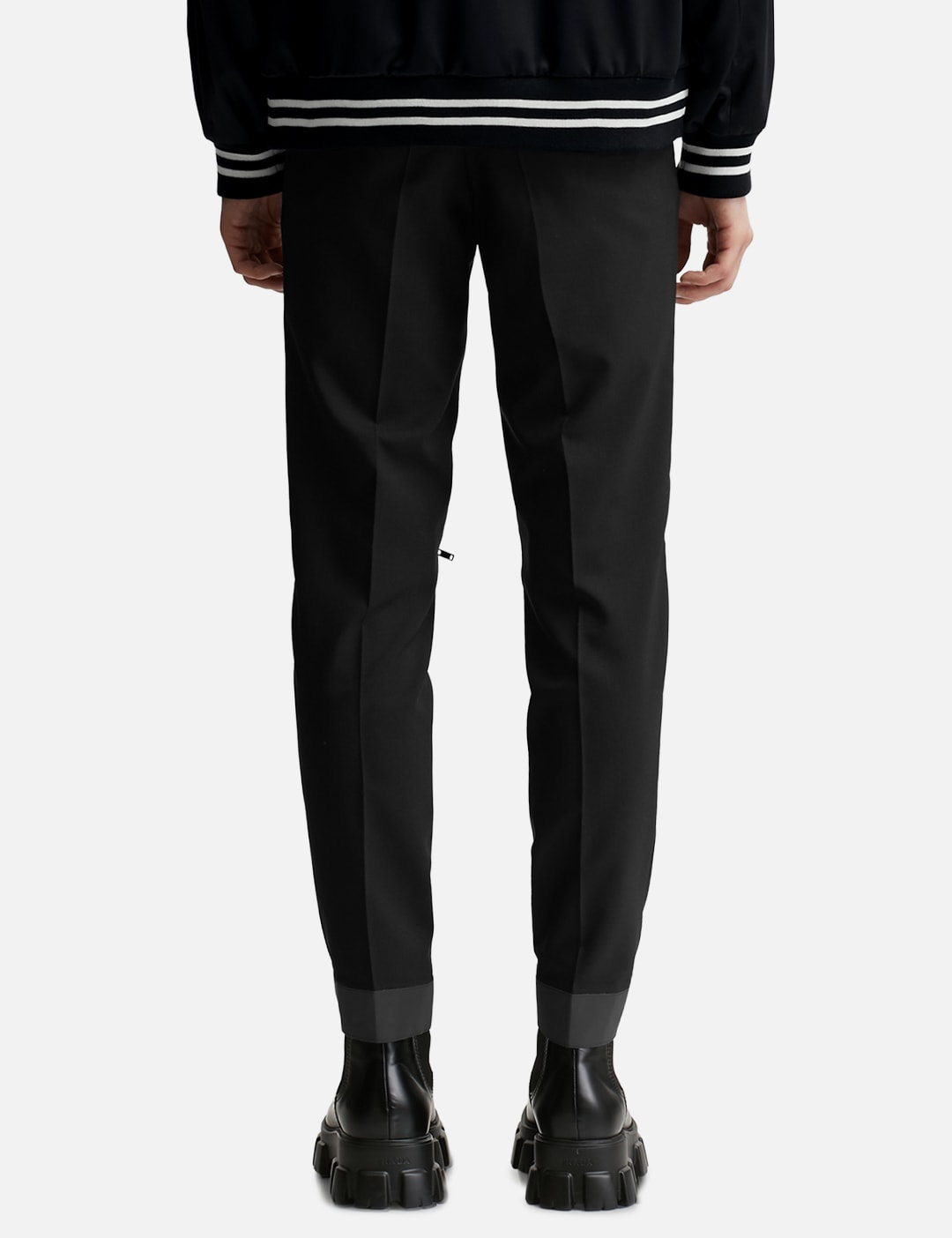 UC1D4504 Tapered Slim-Fit Pants view 15